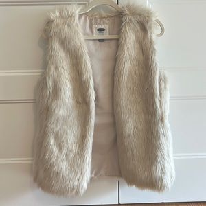 White Old Navy faux fur vest